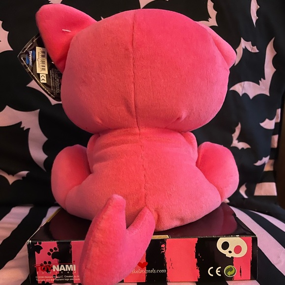 [SOLD] BNWT/ NIB lovesick kit the cat skelanimals plush - Picture 2 of 4